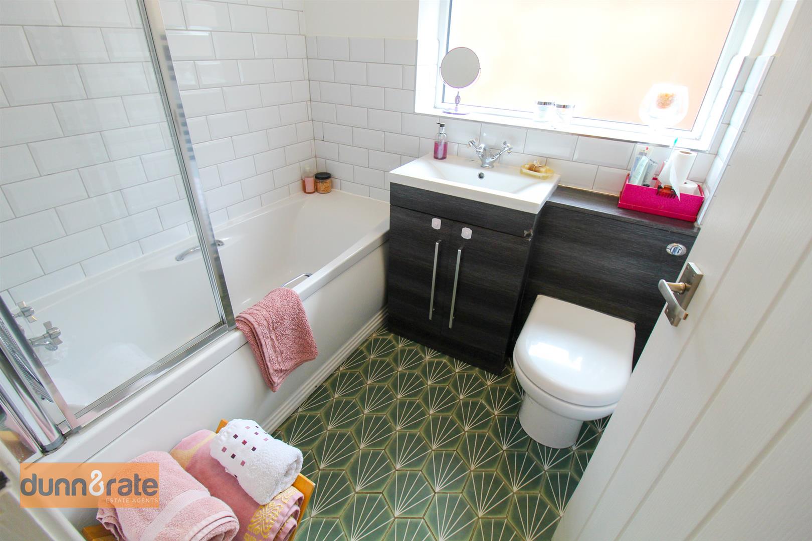 Kirkwall Grove, Milton, Stoke-On-Trent